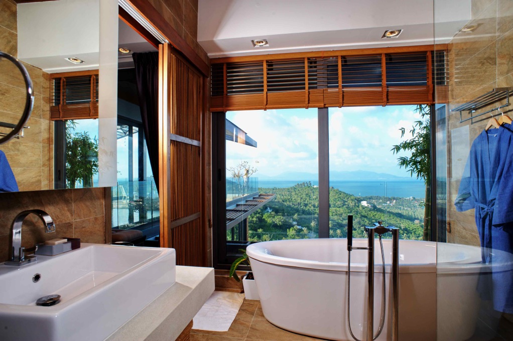 Crystal Villa, Bophut Hills, Bathroom