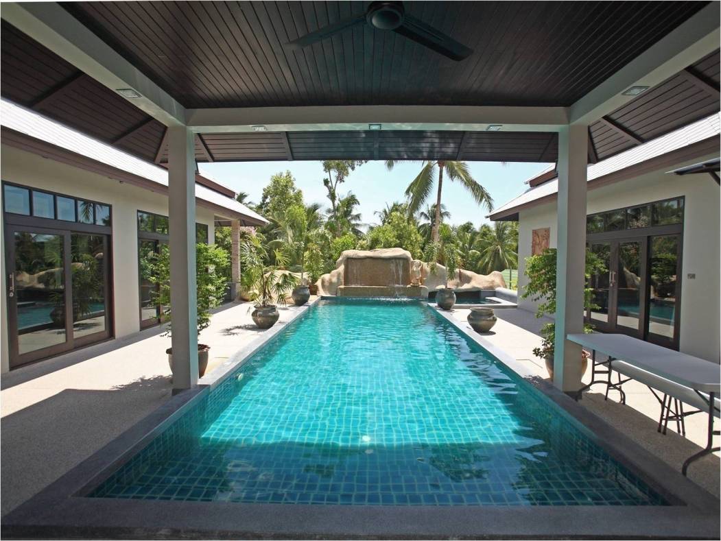 Tranquil Villa pool