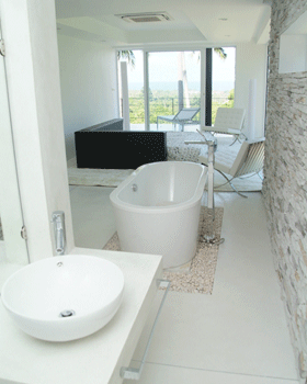 Design Square villa  bathroom
